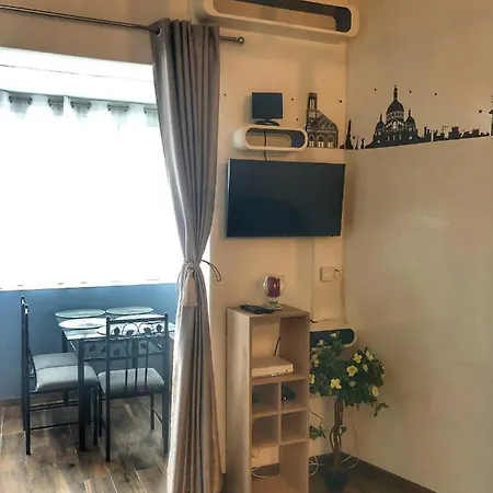 Loft 5 Places With View On Eiffel Tower Appartamento *