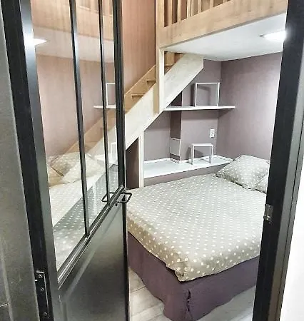 Loft 5 Places With View On Eiffel Tower * Parijs