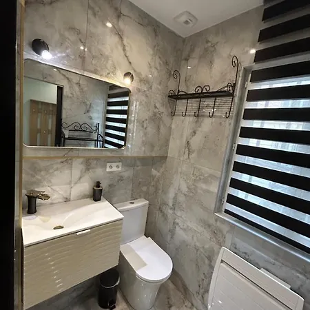 Loft 5 Places With View On Eiffel Tower Parigi