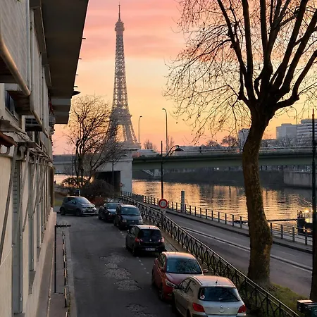 Athea Tour Eiffel 公寓 *