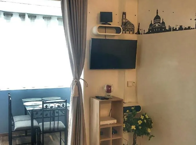 ロフト 5 プレイシズ ウィズ ビュー オン エッフェル タワー アパート *