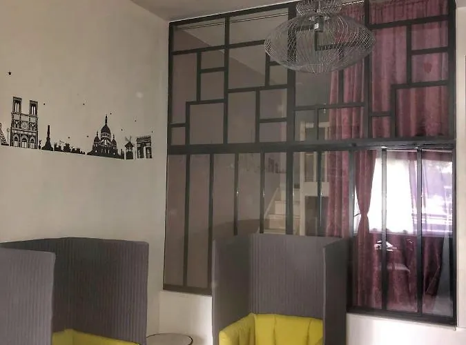 Loft 5 Places With View On Eiffel Tower شقة